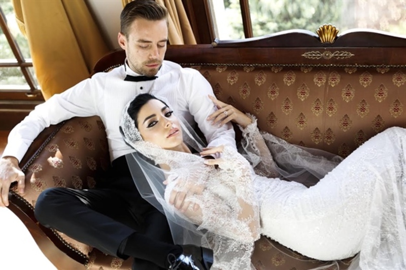 قرار مفاجئ من ميرفي بولغور وزوجها بعد شهر من الزواج